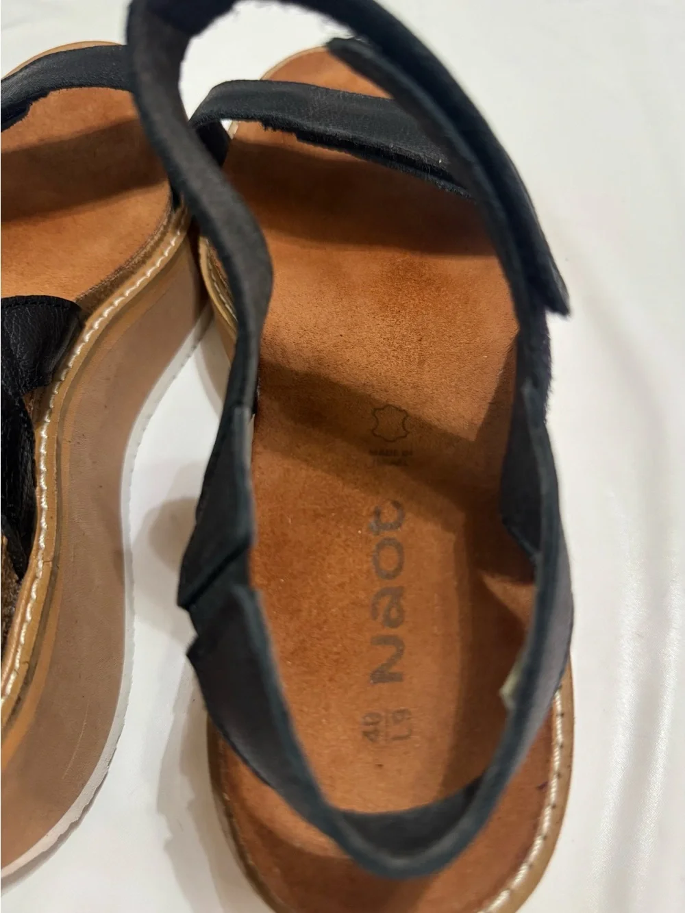 Naot Black Platform Slingback Sandals with Tan Footbed size 40/9.5